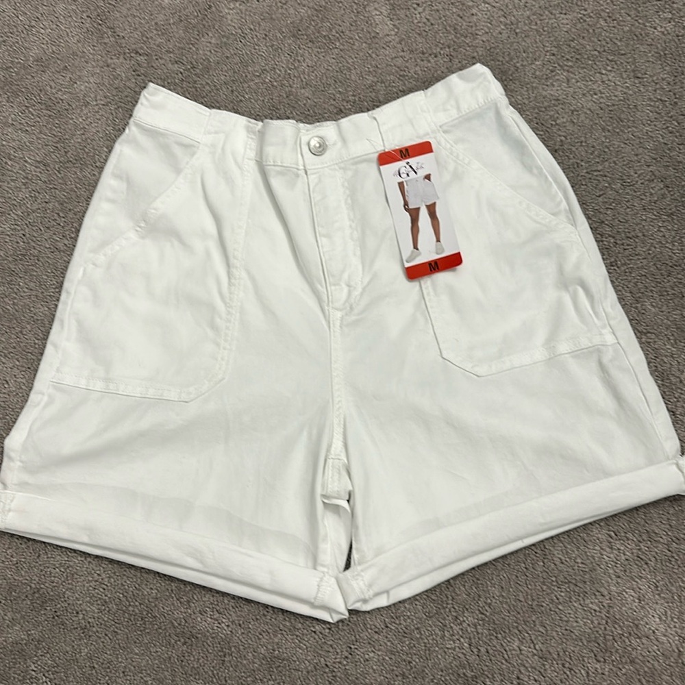 - Gloria Vanderbilt Women's Utility Short medium